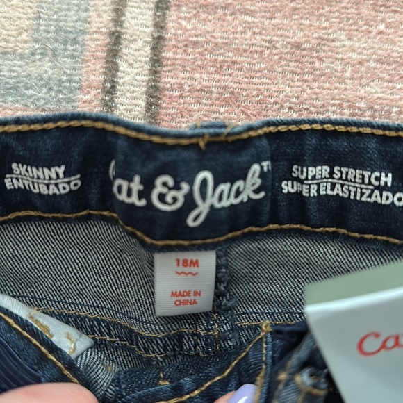 3 Pairs of Baby Jeans - Picture 13 of 14